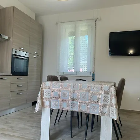 Διαμέρισμα Bohemien Omegna